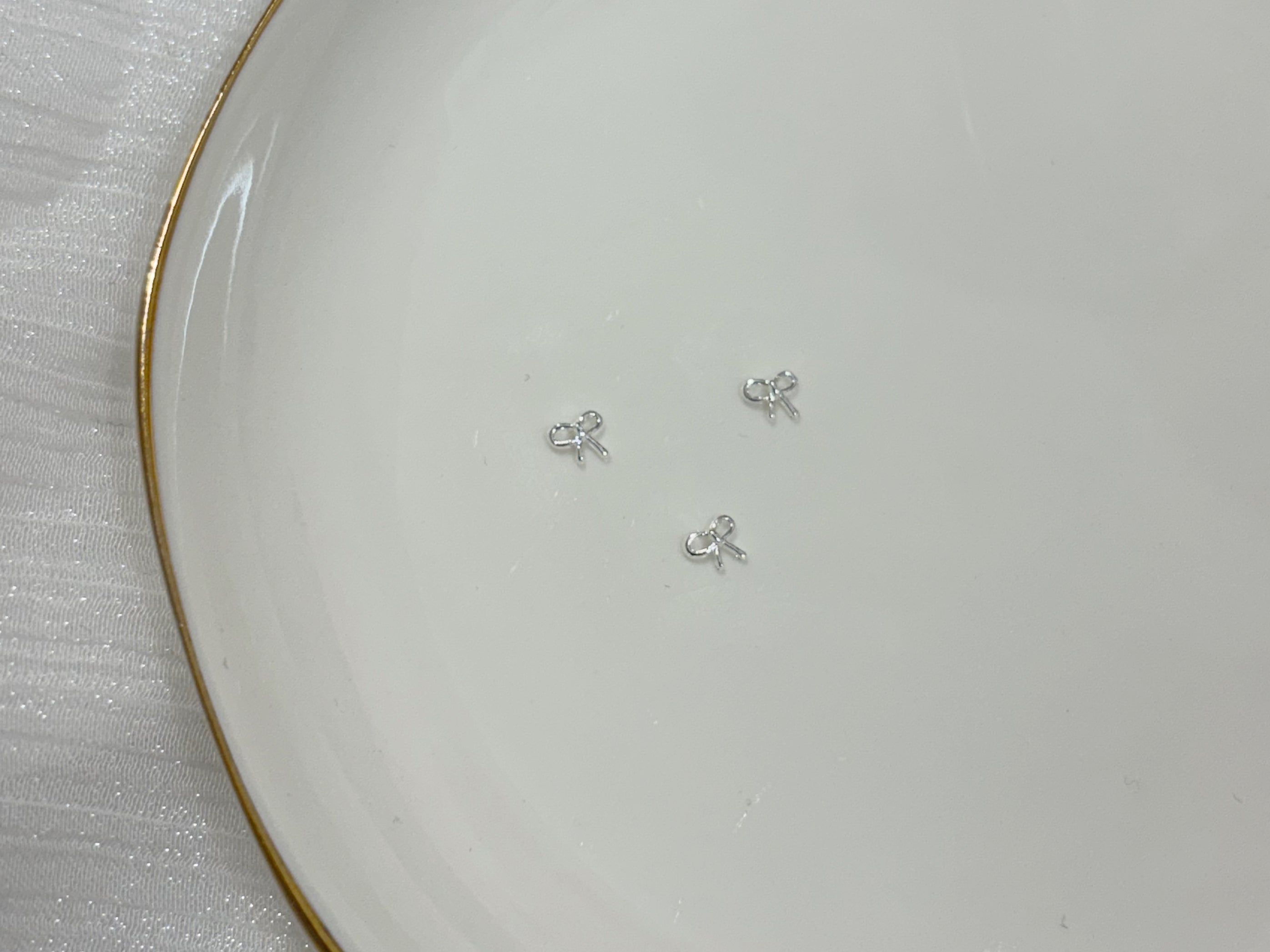 シンプルミニリボン